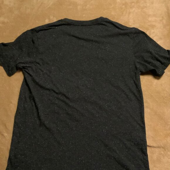 The Mighty Captain Marvel Black Short Sleeve MARVEL Graphic T-Shirt Large C03 - Picture 6 of 6